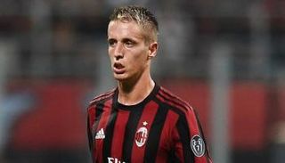 الإنتر يتمنى الشفاء العاجل لكونتي