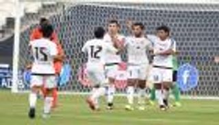 رومارينيو ينقذ الجزيرة من التعثر في افتتاح الدوري الإماراتي