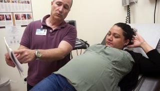 6 محظورات على المرأة الحامل (صورة أرشيفية)