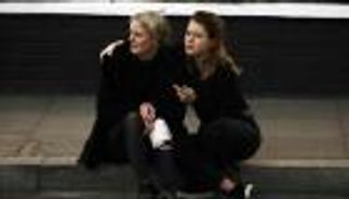 تعزيز الأمن ومراقبة الإنترنت بعد انفجار لندن.. والمهاجم هارب