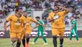 التعادل يحسم قمة القادسية والعربي في الدوري الكويتي