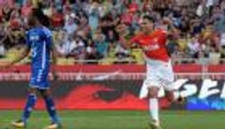 فالكاو يتألق في فوز موناكو على ستراسبورج