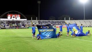 "المحترفين الإماراتي" يكشف تفاصيل "زمن اللعب الفعلي"