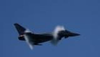 قطر تعقد صفقة تسلح مع بريطانيا لشراء 24 طائرة حربية