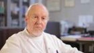 "جراح بيكهام" يحاول إنقاذ موسم ديمبلي