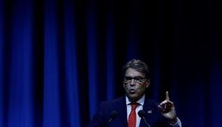 وزير الطاقة الأمريكي ريك بيري - رويترز