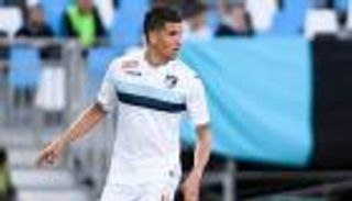 "زيزو الجزائر" يتوج بجائزة الأفضل في فرنسا