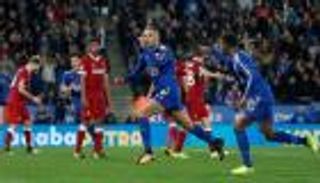 نجم الجزائر يطيح بليفربول من كأس الرابطة في غياب صلاح