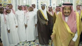 الملك سلمان ونجوم الأخضر