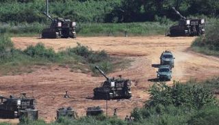 جانب من التدريبات الأمريكية فى كوريا الجنوبية - أ. ف. ب