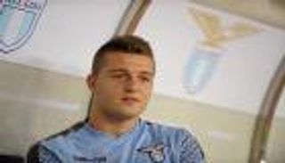 كشافو السيتي في روما لمراقبة لاعب لاتسيو