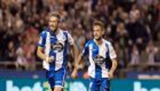 لاكورونيا يحقق فوزه الأول في الليجا 