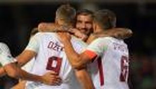 دجيكو والنيران الصديقة يقودان روما لفوز كبير