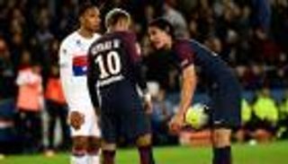 نيمار يعتذر لزملائه وينهي أزمة كافاني