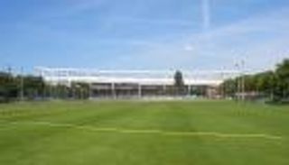 إخلاء ملعب تدريبات شتوتجارت بسبب"قنبلة أربعينية" 