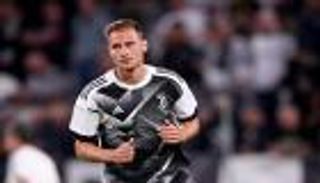 يوفنتوس يفقد مدافعه لمدة شهر