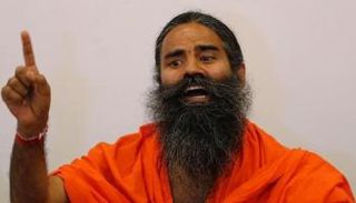 معلم اليوغا الهندي رامديف