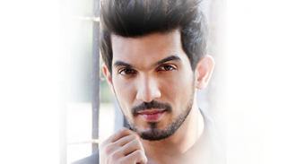 النجم الهندي "أرجون بيجلاني"