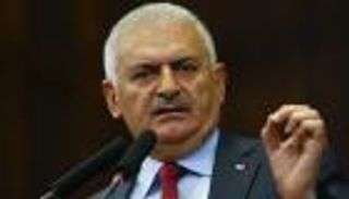 تركيا تبحث مقاطعة كردستان بإغلاق الحدود الجوية والبرية