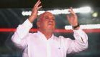 هونيس يستفز باريس قبل موقعة أبطال أوروبا