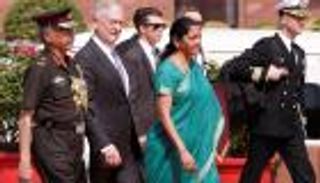 وزير الدفاع الأمريكي: حل أزمة كوريا الشمالية "دبلوماسيا"