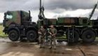 4 مصابين في اصطدام قطار بعربة عسكرية بالسويد