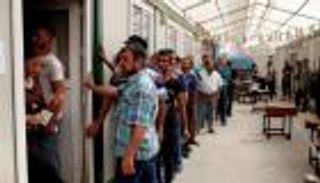 إعلام عزمي بشارة يواصل الكذب بزعم تواجد قنصل الإمارات باستفتاء كردستان