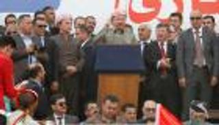 بارزاني يدعو حكومة بغداد إلى عدم غلق باب الحوار