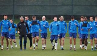 إيفرتون بدون 7 لاعبين في الدوري الأوروبي