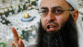 صورة أرشيفية للأسير - رويترز