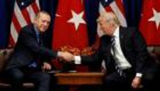 أردوغان يساوم أمريكا بقسّ محتجز لتسليم كولن