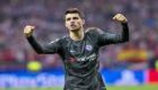 موراتا: محظوظ بالتواجد مع هازارد