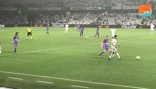 عدسة العين ترصد مواجهة العين وشباب الأهلي