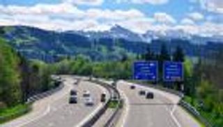 "هامبورج" عاصمة السرعة المفرطة للسيارات في ألمانيا