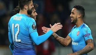 أرسنال يدك شباك باتي بوريسوف برباعية خارج الديار وينفرد بالصدارة