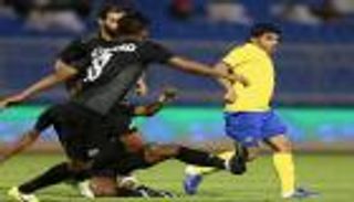 الشباب يهاجم المرداسي بعد موقعة النصر