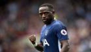 سيسوكو يفتتح سجل أهدافه مع توتنهام