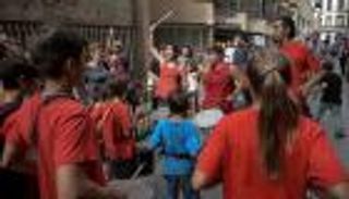 إسبانيا تغلق نصف المدارس المخصصة لاستفتاء كتالونيا