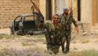 "سوريا الديمقراطية" تسيطر على حقل الجفرة النفطي بدير الزور