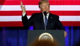 ترامب أعلن أن بلاده ستقبل 45 ألف لاجئ
