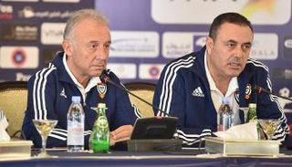 ألبرتو زاكيروني مدرب الإمارات 