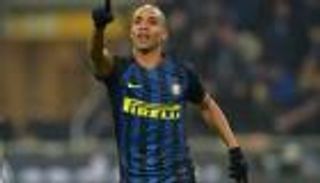 صانع ألعاب إنتر ميلان بديلا لمخيتاريان في مانشستر يونايتد