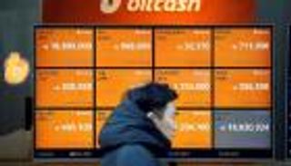 سعر بيتكوين يرتفع رغم تزايد التحذيرات