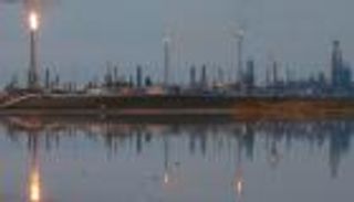 النفط يتراجع بعد إعادة تشغيل أنبوب نفط بحر الشمال 