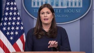  المتحدثة باسم البيت الأبيض سارة ساندرز