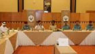 "المرور الاتحادي" يناقش السرعات المحددة على الطرق الخارجية بالإمارات