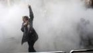 كيف تقود احتجاجات إيران إلى هلاك نظام الملالي؟