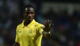 عقد جيبور على طاولة رئيس النصر السعودي