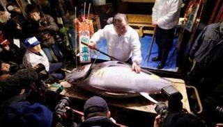 خلال المزاد - رويترز