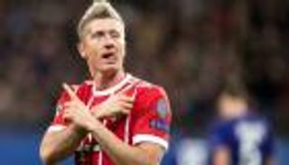 بايرن ميونيخ مهدد بفقدان ليفاندوفيكسي أمام ليفركوزن